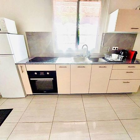Le Marjulem Apartment Terre-De-Haut ภายนอก รูปภาพ